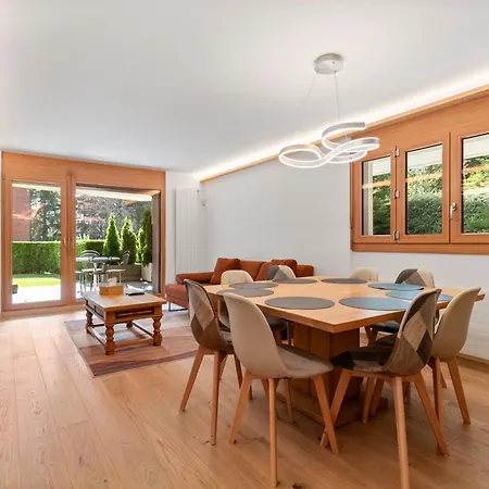 Apartament Magnifique Avec Piscine Crans-Montana