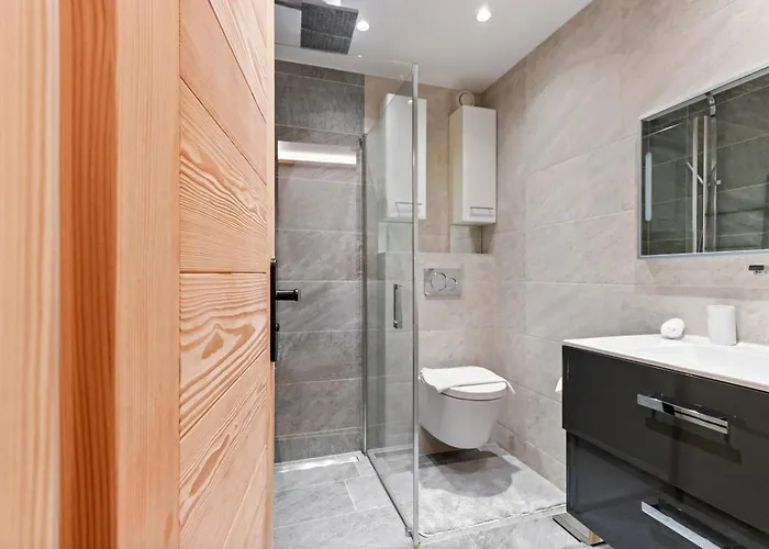 Magnifique Avec Piscine Appartement *